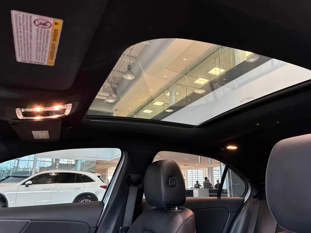 Mercedes-Benz A 220 * АВТОКРЕДИТ БЕЗ ПЪРВОНАЧАЛНА ВНОСКА* , снимка 12 - Автомобили и джипове - 55669626