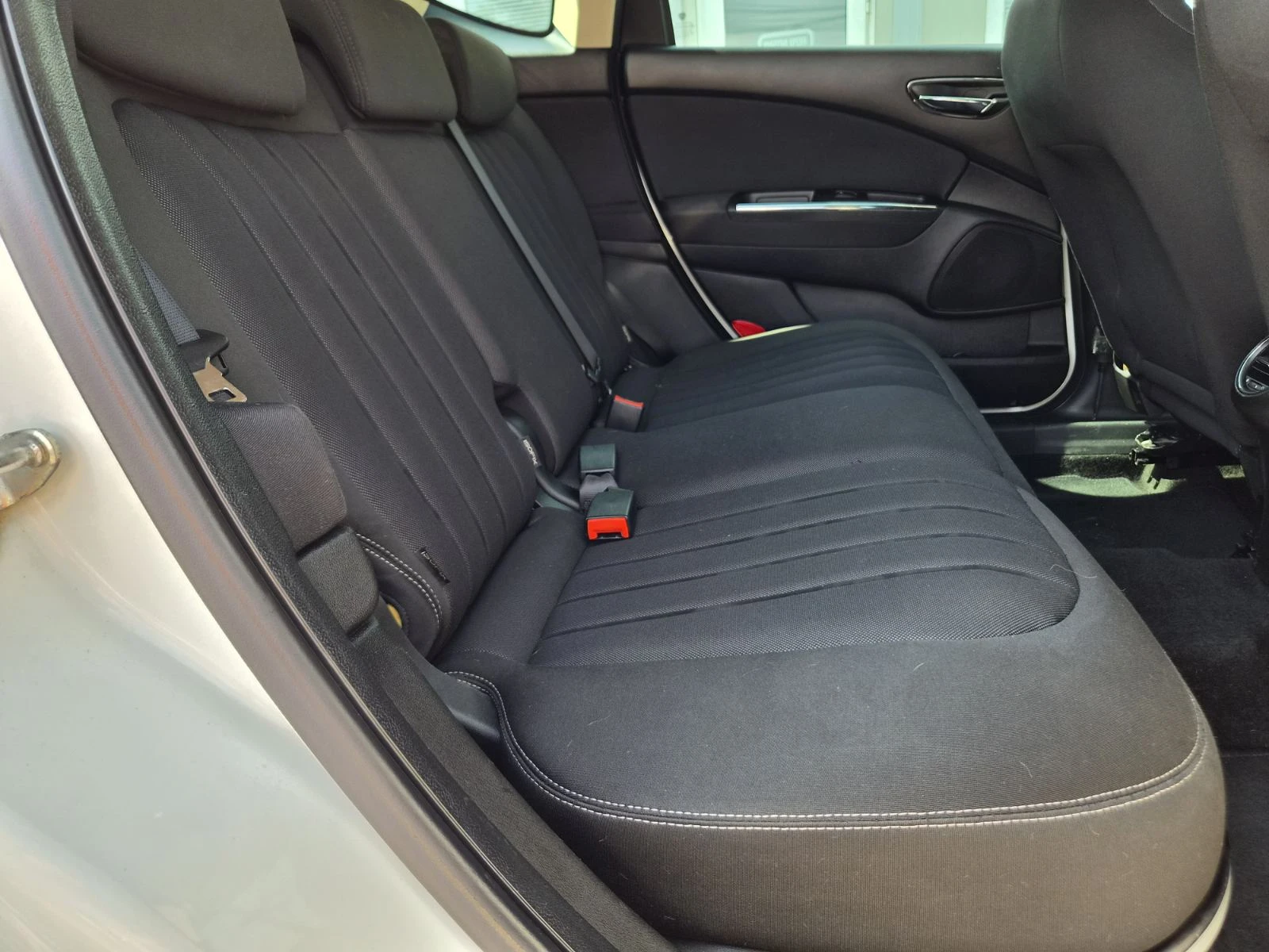 Lancia Delta 1.4-SILVER ECOCHIC, снимка 11 - Автомобили и джипове - 55778944