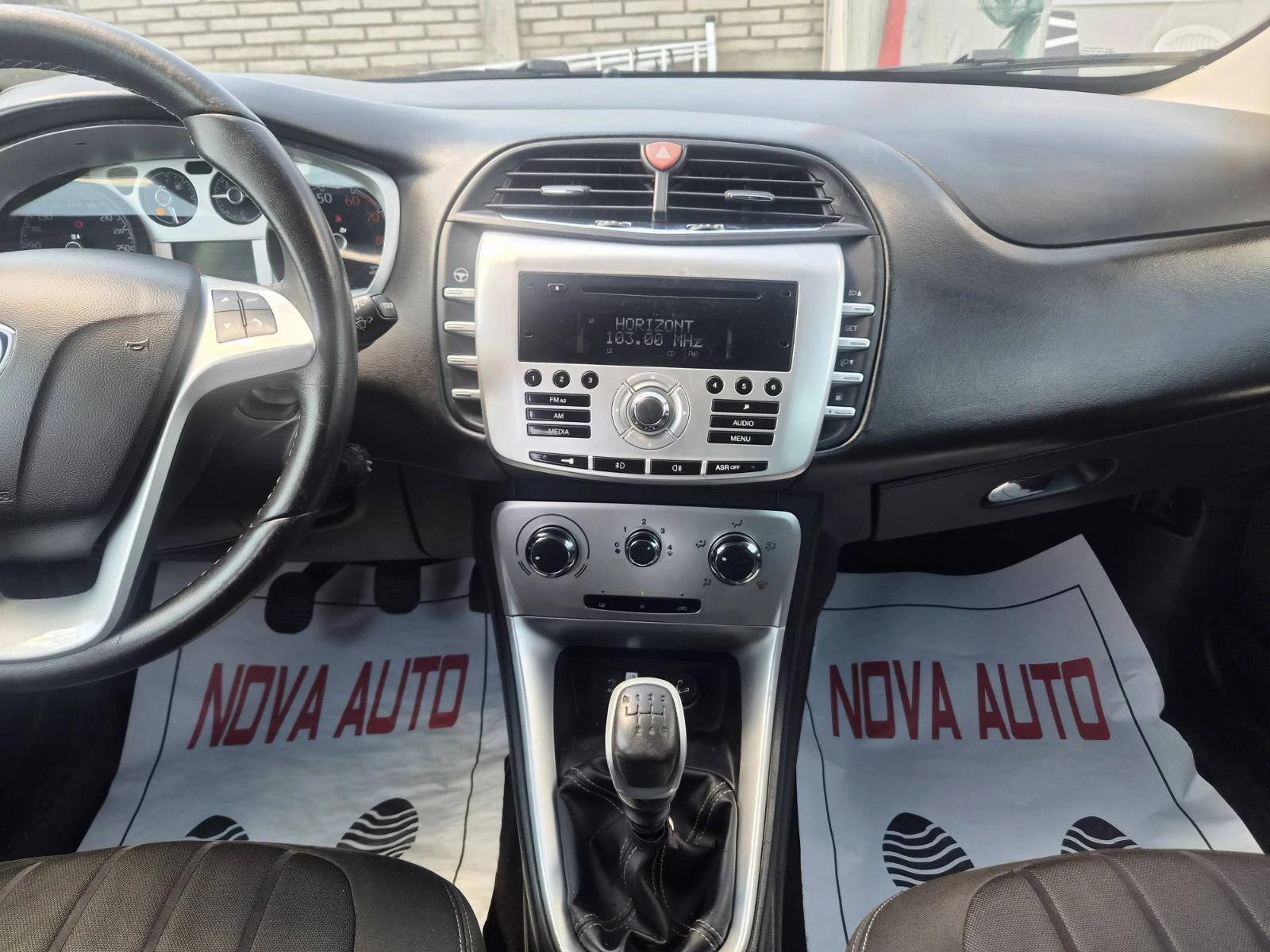 Lancia Delta 1.4-SILVER ECOCHIC, снимка 11 - Автомобили и джипове - 55778944