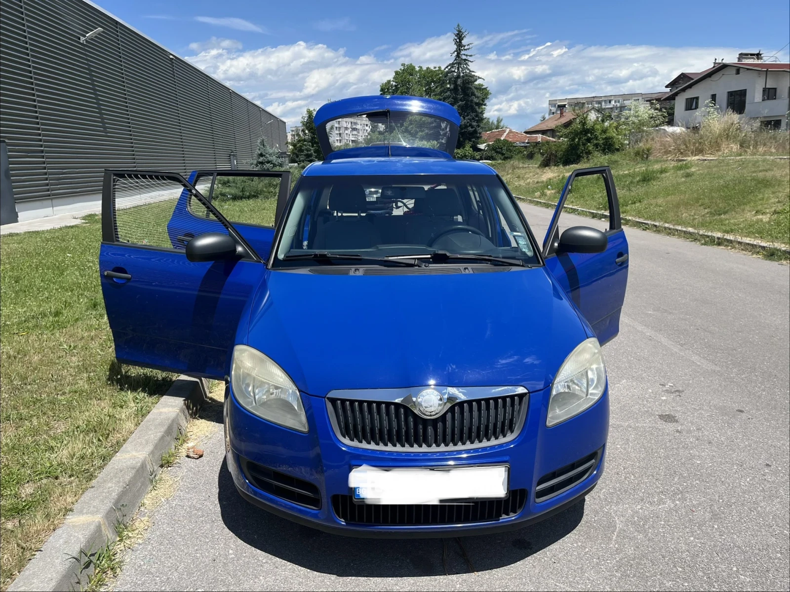 Skoda Fabia, снимка 4 - Автомобили и джипове - 56041539