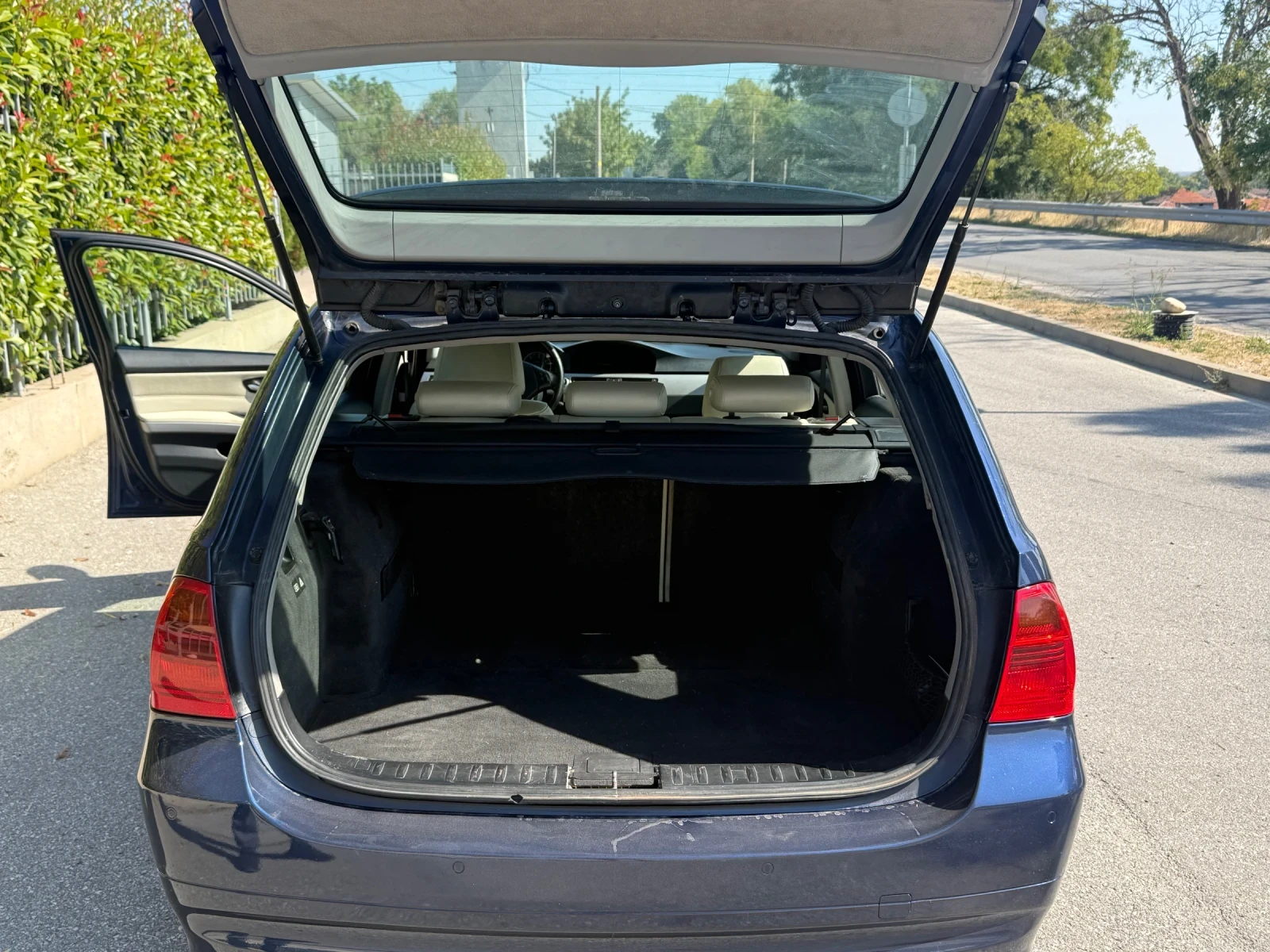 BMW 320, снимка 7 - Автомобили и джипове - 56172466