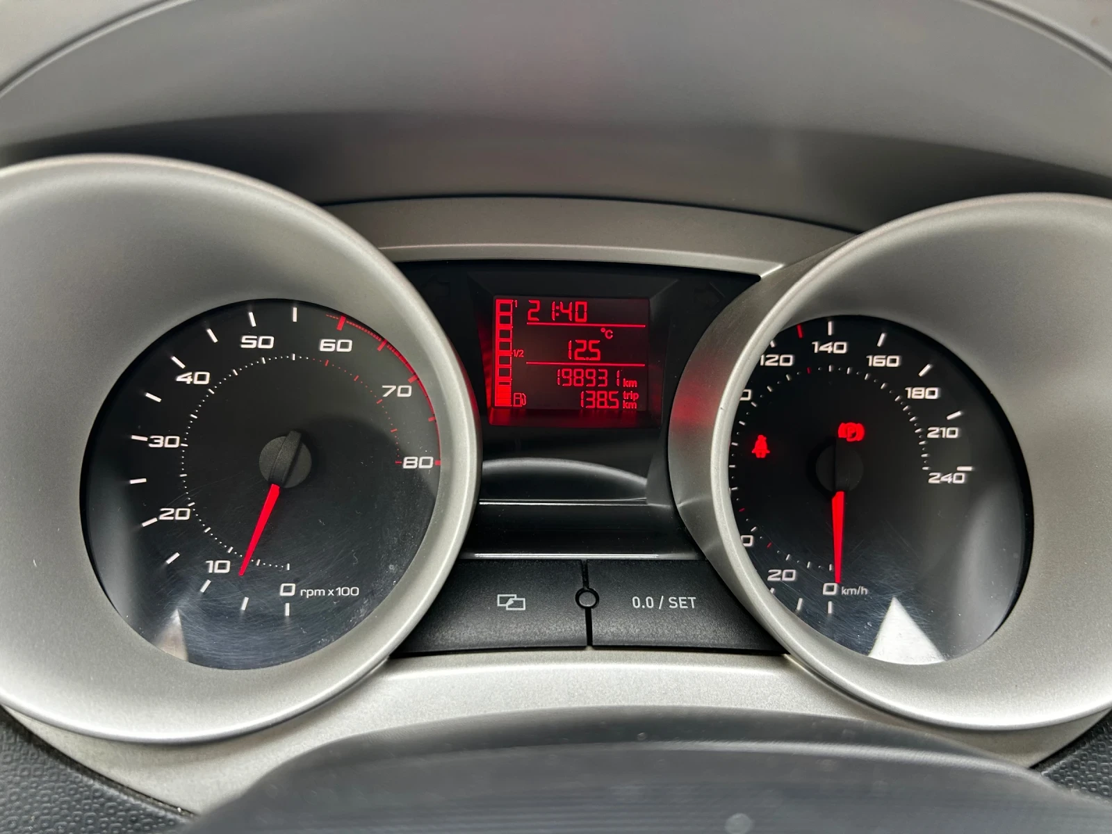 Seat Ibiza TSI, снимка 6 - Автомобили и джипове - 56746858