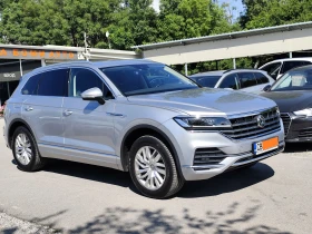 VW Touareg 3.0TDi* 4X4* АВТОМАТИК* VIRTUAL COCKPIT* FULL LED* - 85999 лв. - 23851133 3