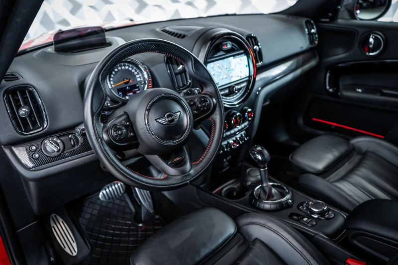 Mini Countryman SD* Camera* Harman Kardon, снимка 8 - Автомобили и джипове - 50345565