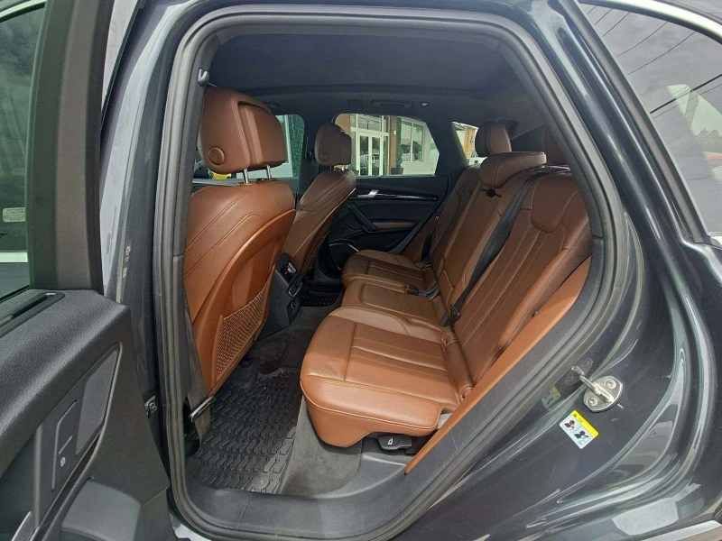 Audi Q5, снимка 4 - Автомобили и джипове - 50789300