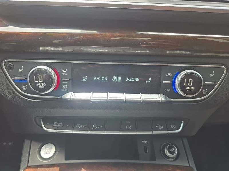 Audi Q5, снимка 11 - Автомобили и джипове - 50789300