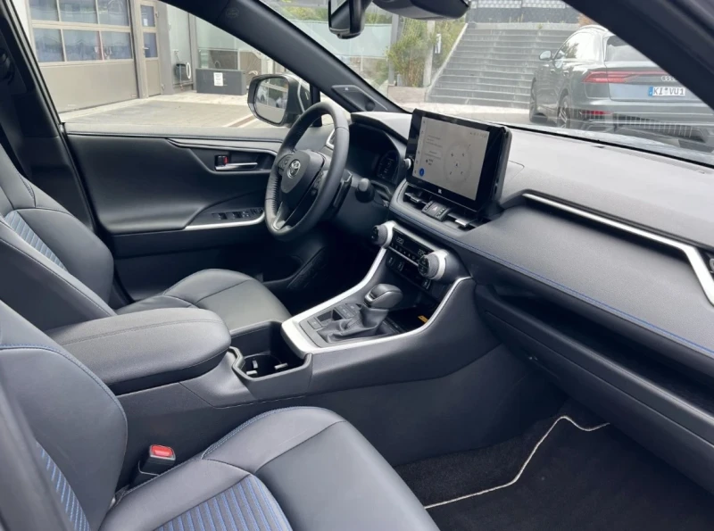 Toyota Rav4 Hybrid 218кс. JBL , 360 , Гаранция внос Германия, снимка 10 - Автомобили и джипове - 52924943