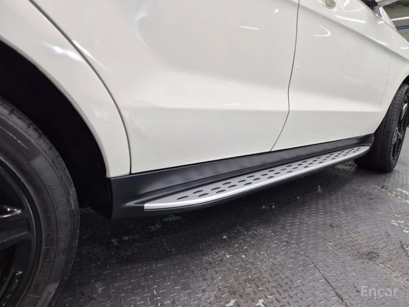 Mercedes-Benz ML 350, снимка 7 - Автомобили и джипове - 53119272