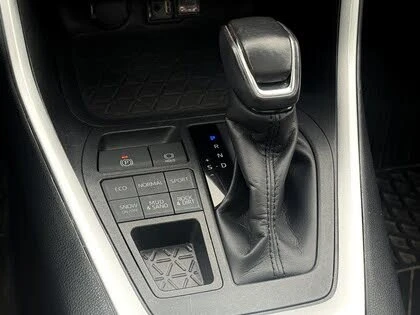 Toyota Rav4 * XLE* PREMIUM* BUY* NOW* , снимка 14 - Автомобили и джипове - 54068042