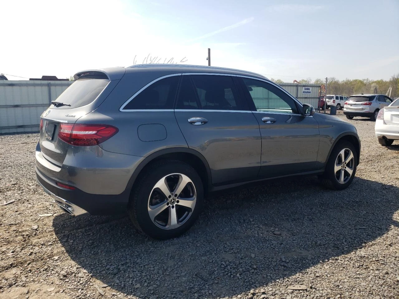 Mercedes-Benz GLC 300 4Matic/LED/BURMESTER/ПАНО/КЛИП НА МОТОР - изображение 4