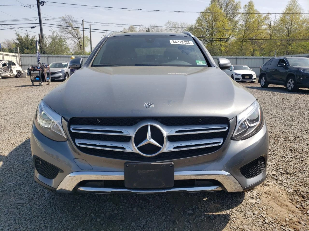 Mercedes-Benz GLC 300 4Matic/LED/BURMESTER/ПАНО/КЛИП НА МОТОР - изображение 2