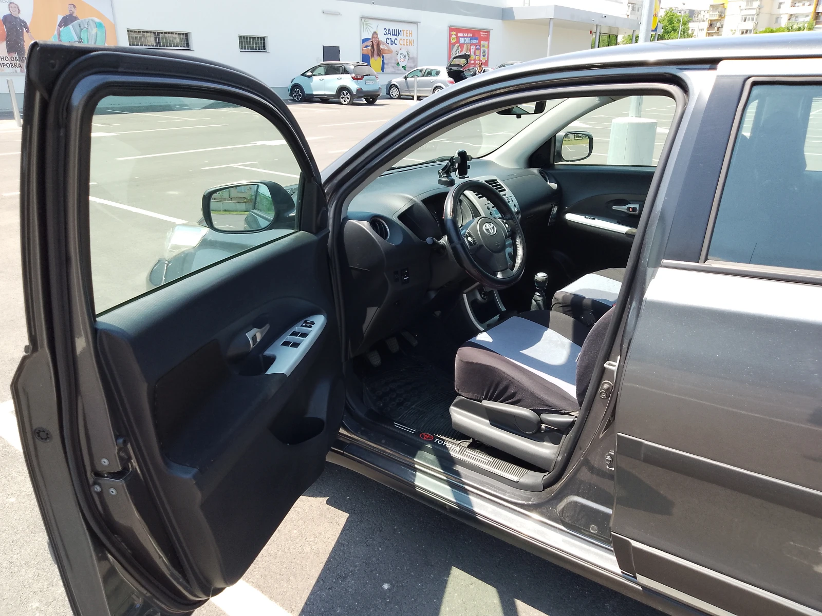 Toyota Urban Cruiser 1, 33 VVT-I, климатроник, автокаско, 6 скорости - изображение 4