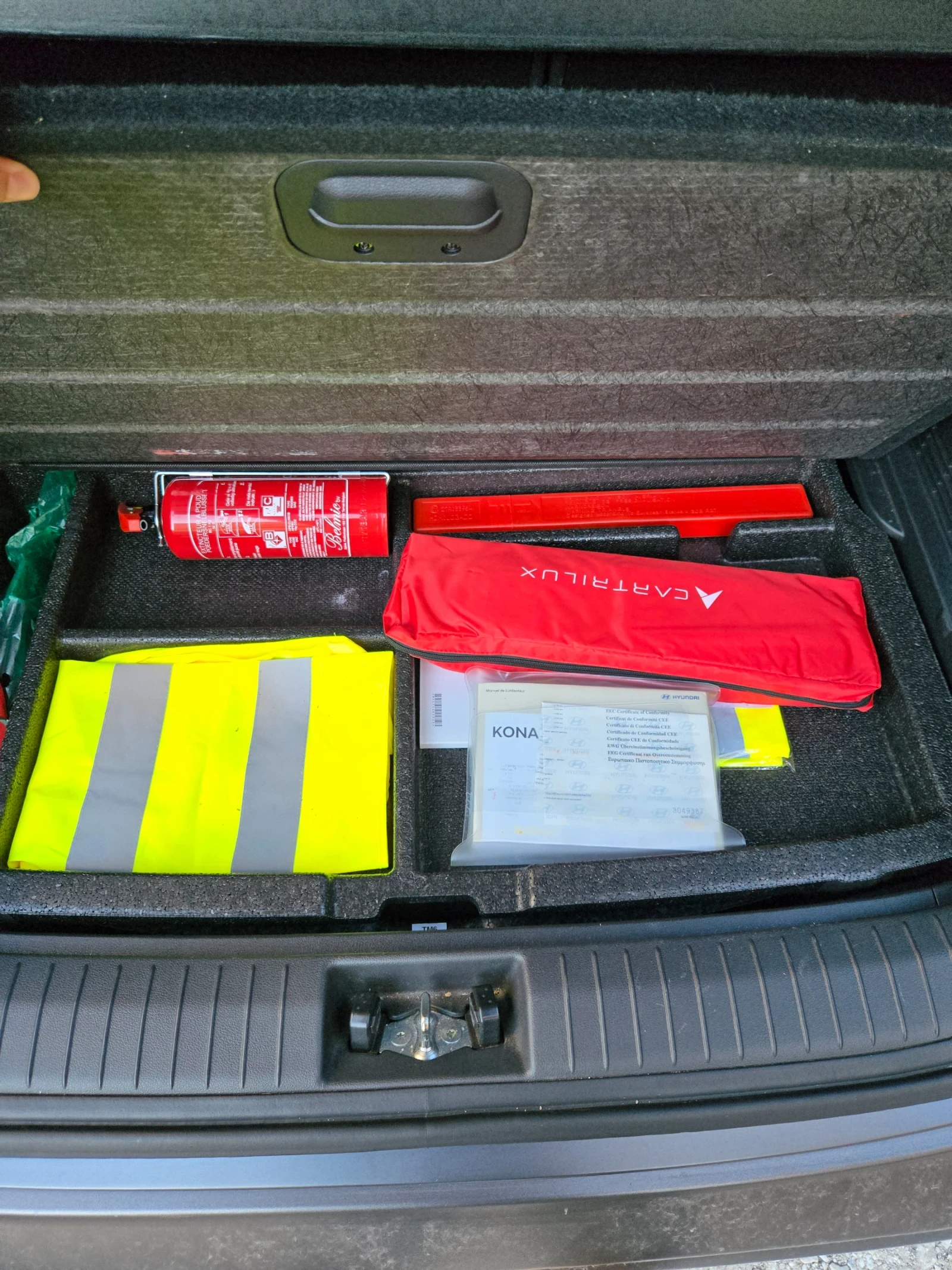 Hyundai Kona ������������ | Mobile.bg � ����������� 12