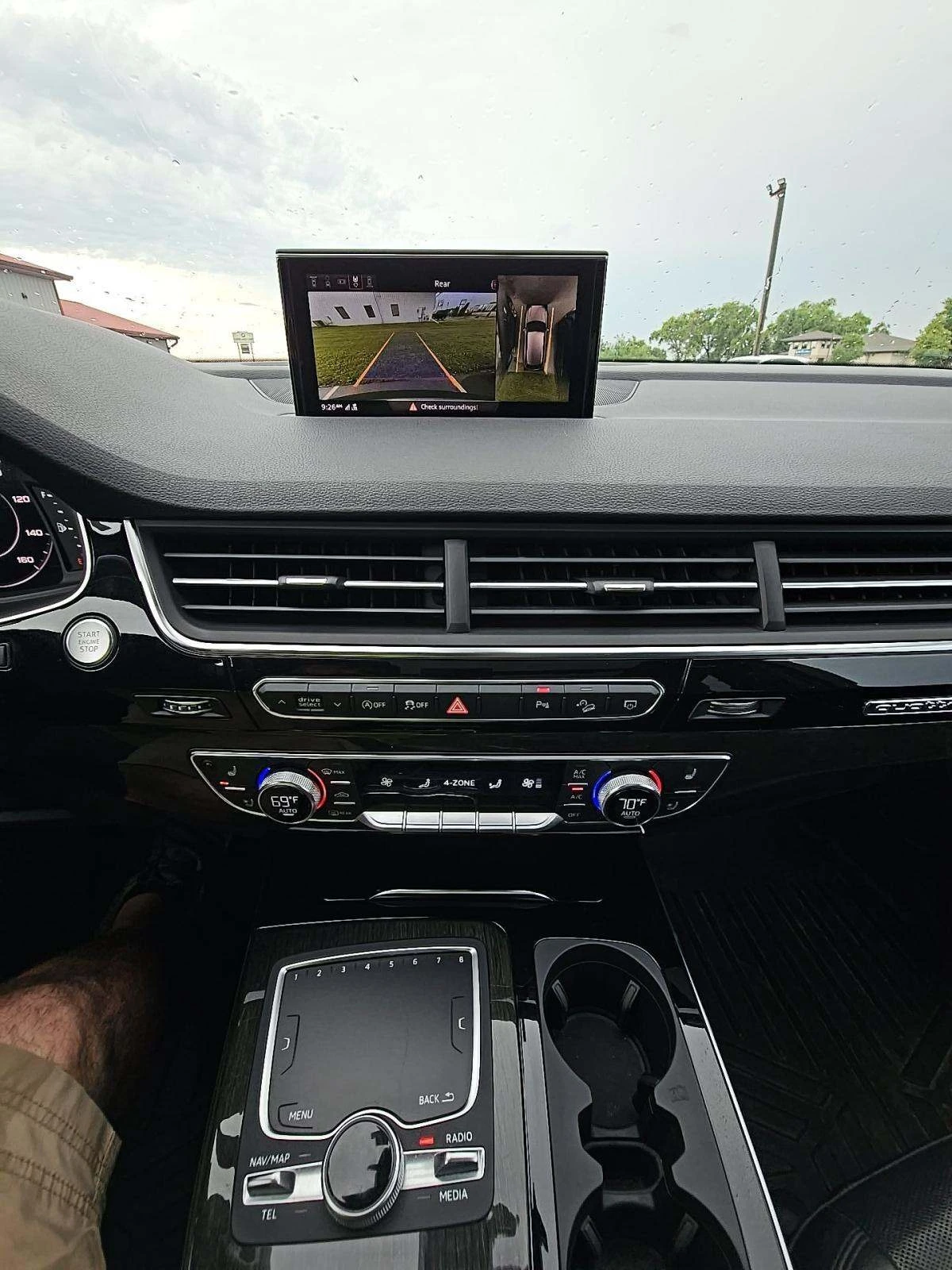 Audi Q7 Premium Plus* ЦЕНА ДО БЪЛГАРИЯ* (CARFAX) - изображение 9