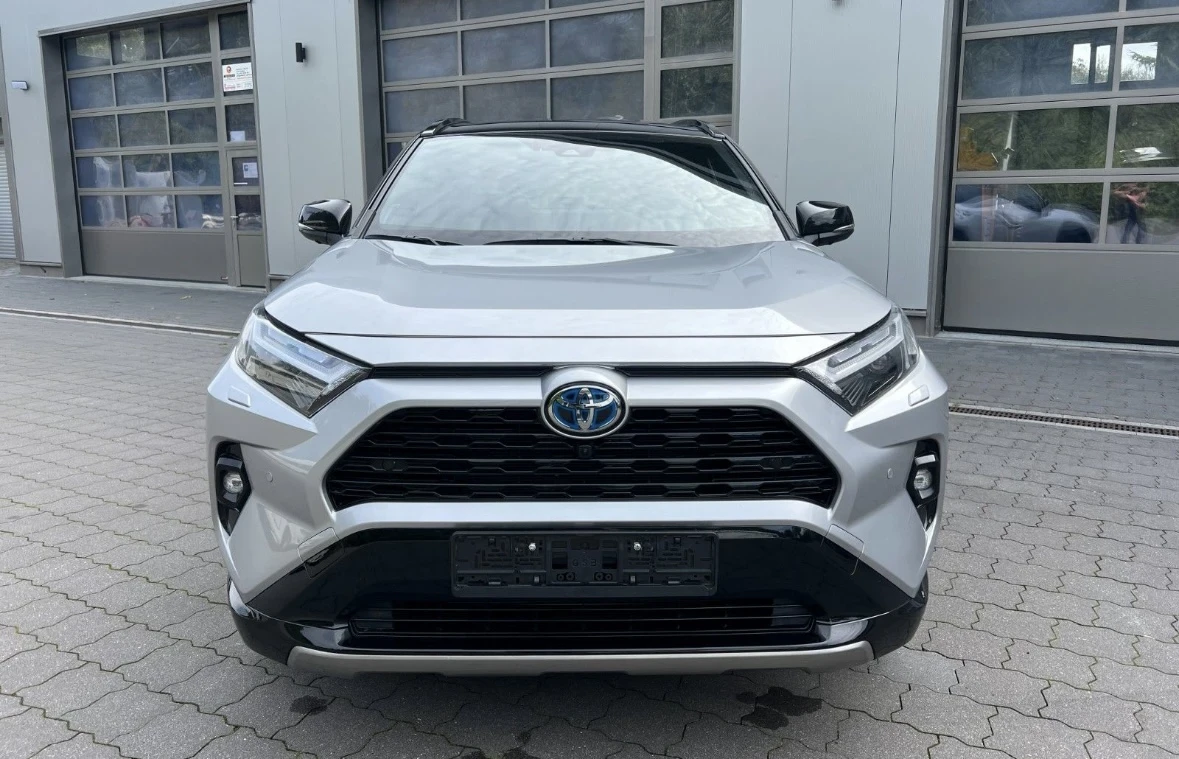 Toyota Rav4 Hybrid 218кс. НАЛИЧНА  JBL , 360 , в Гаранция  - изображение 2