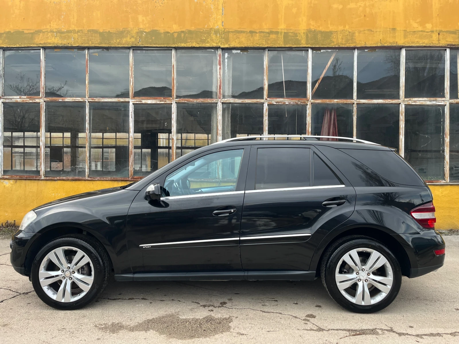 Mercedes-Benz ML 320 FACE* ИТАЛИЯ, снимка 2 - Автомобили и джипове - 53952755