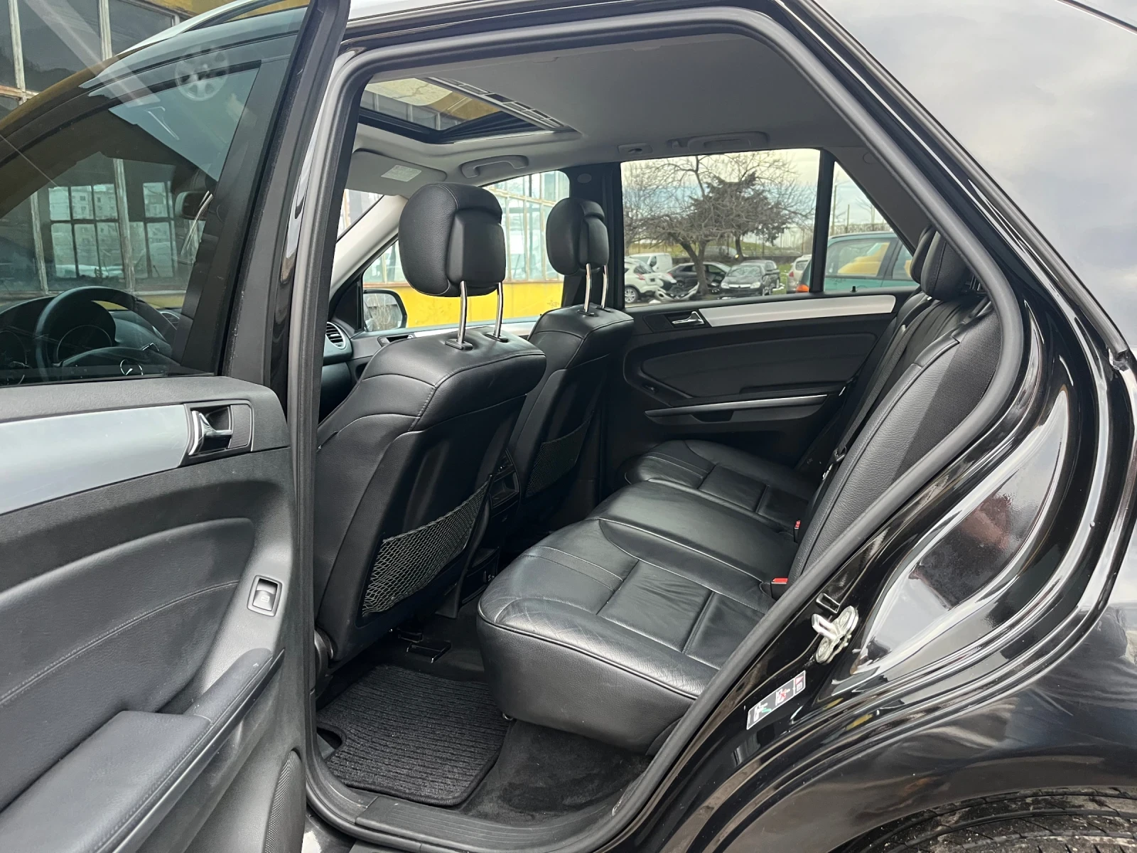 Mercedes-Benz ML 320 FACE* ИТАЛИЯ, снимка 10 - Автомобили и джипове - 53952755