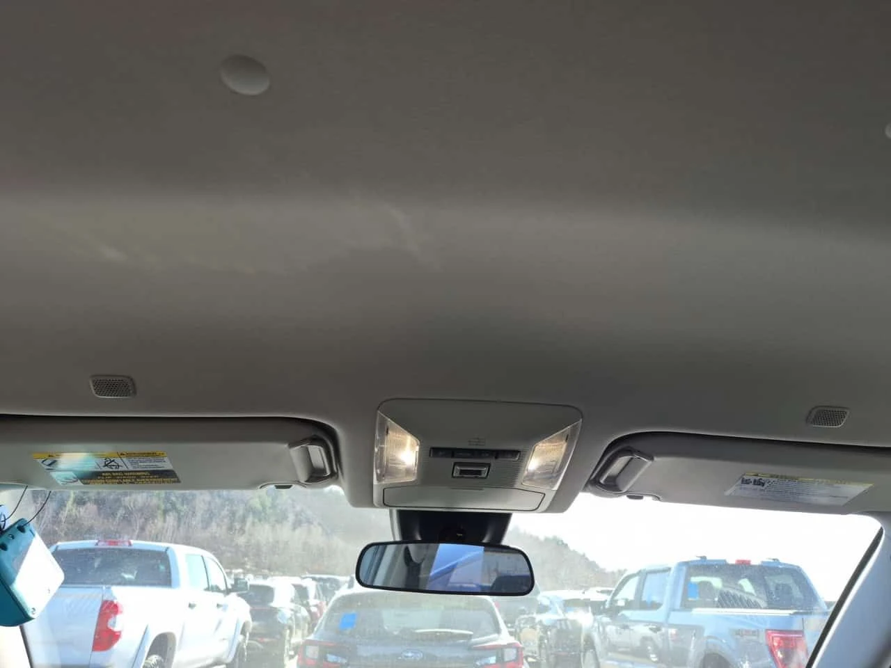 Toyota Rav4 * LE * CARFAX * ЦЕНА ДО БГ, снимка 10 - Автомобили и джипове - 54367823