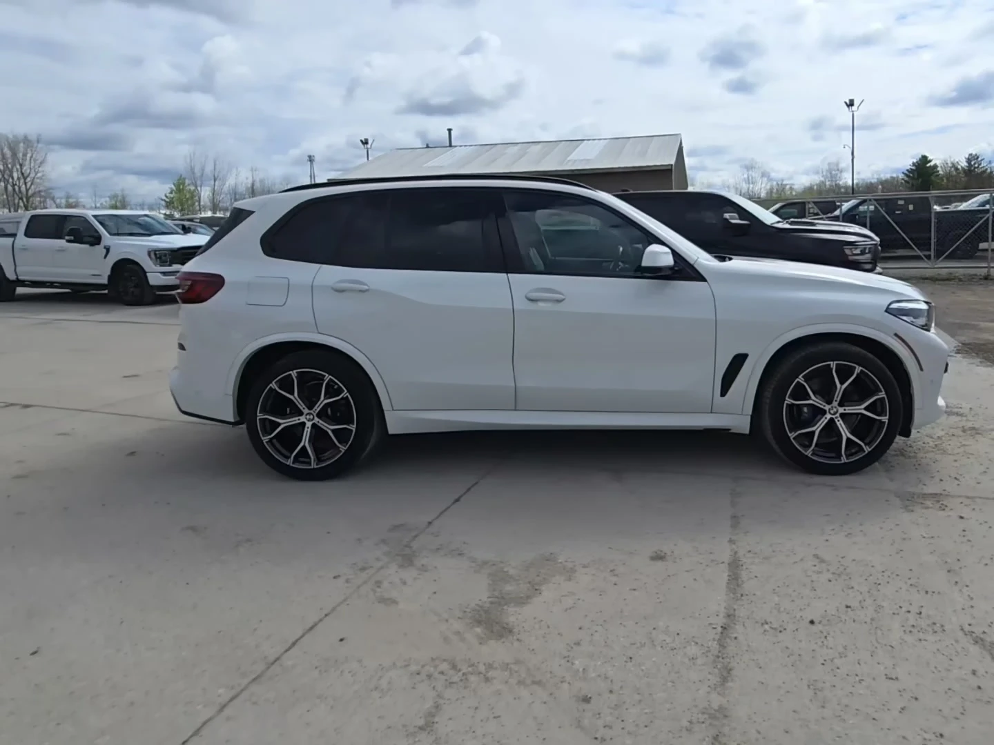 BMW X5 40i xDrive M-sport* 360КАМЕРИ* ПАНОРАМА* , снимка 4 - Автомобили и джипове - 54479689