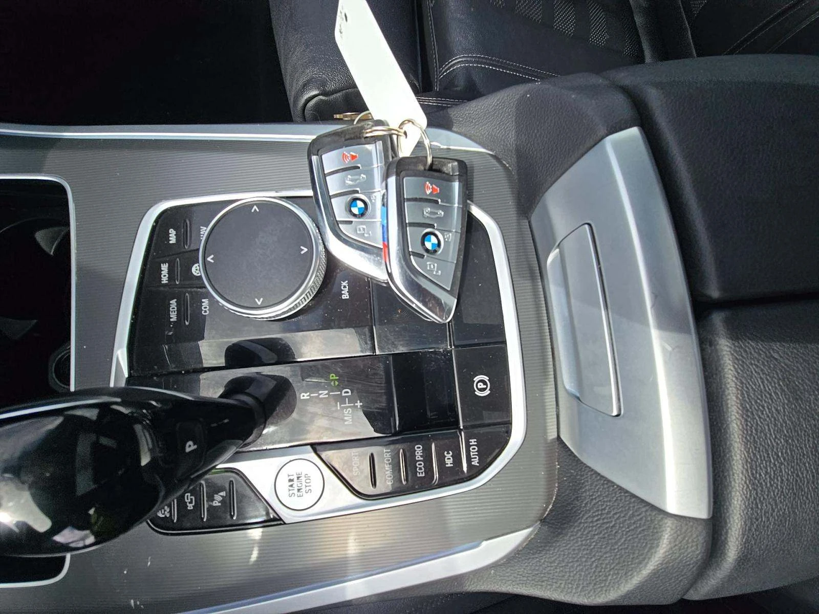 BMW X5 40i xDrive M-sport* 360КАМЕРИ* ПАНОРАМА* , снимка 17 - Автомобили и джипове - 54479689