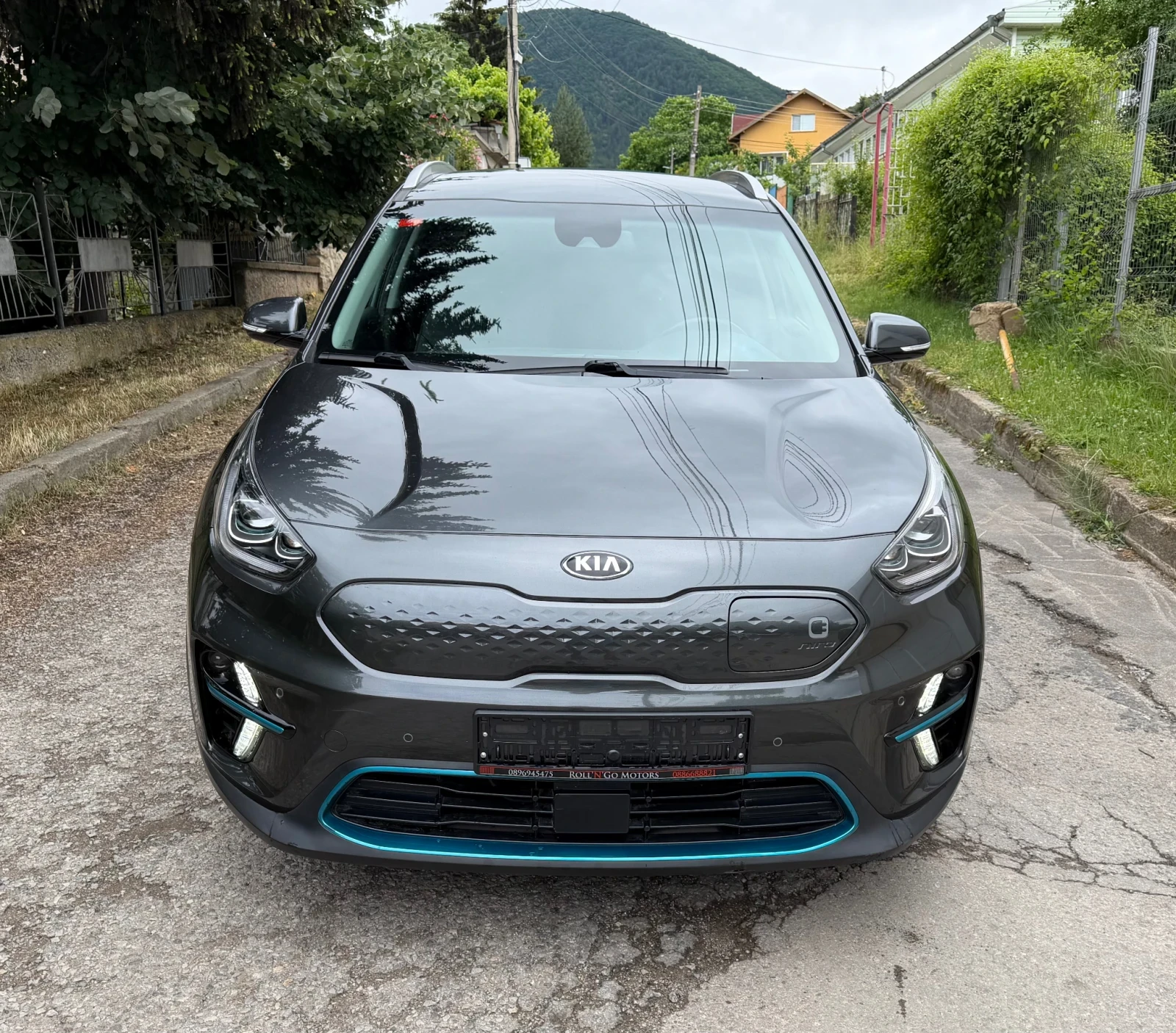 Kia Niro 64kWh 45940km, налична в България 