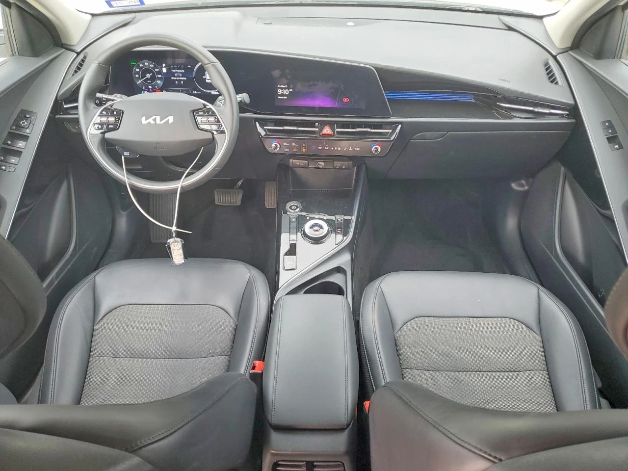 Kia Niro Wind, снимка 8 - Автомобили и джипове - 54655271