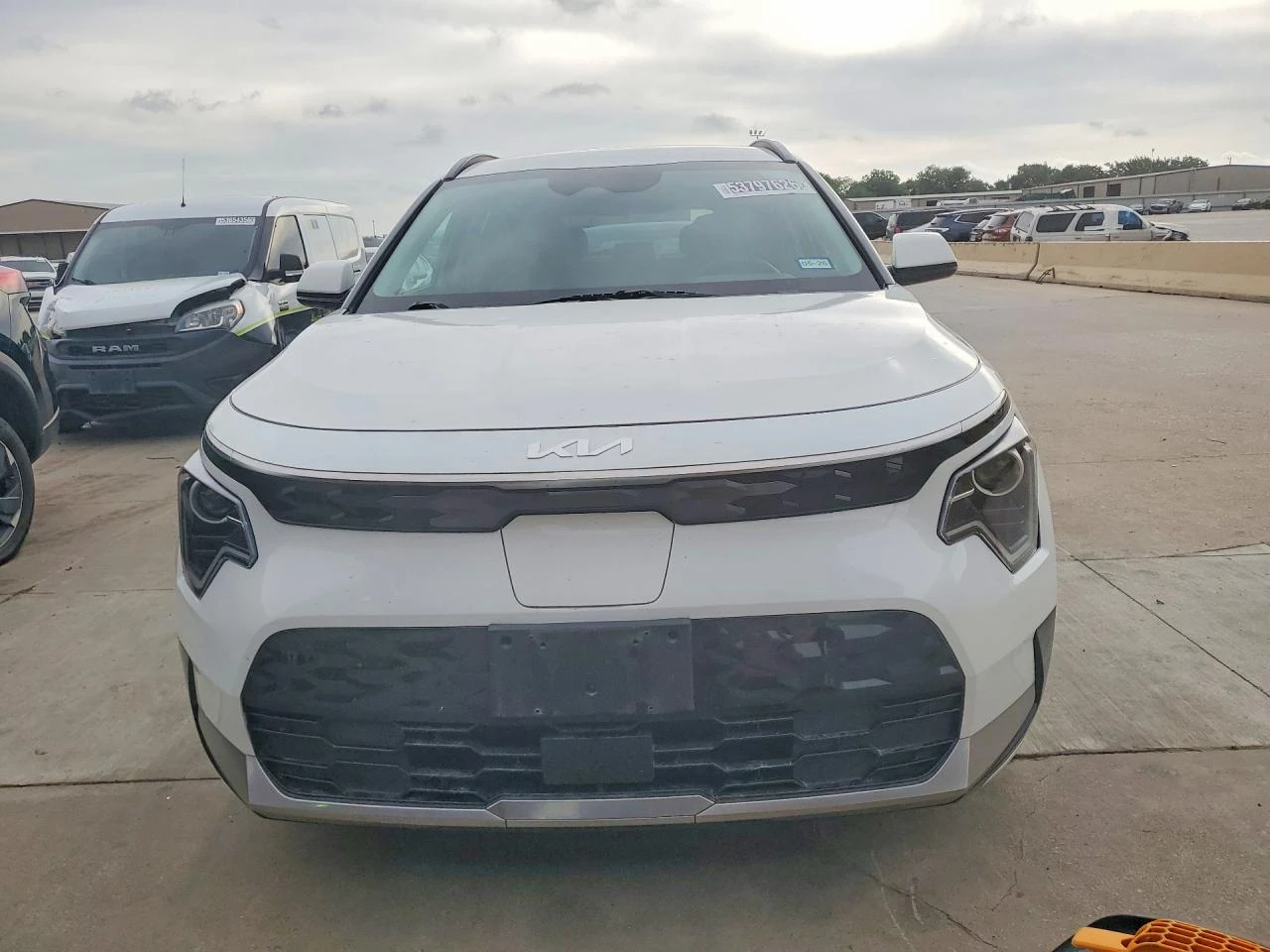 Kia Niro Wind, снимка 5 - Автомобили и джипове - 54655271