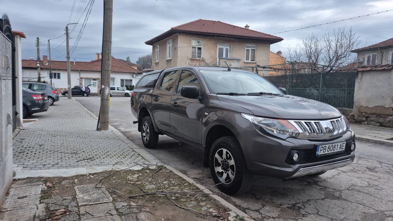 Mitsubishi L200, снимка 4 - Автомобили и джипове - 54755022