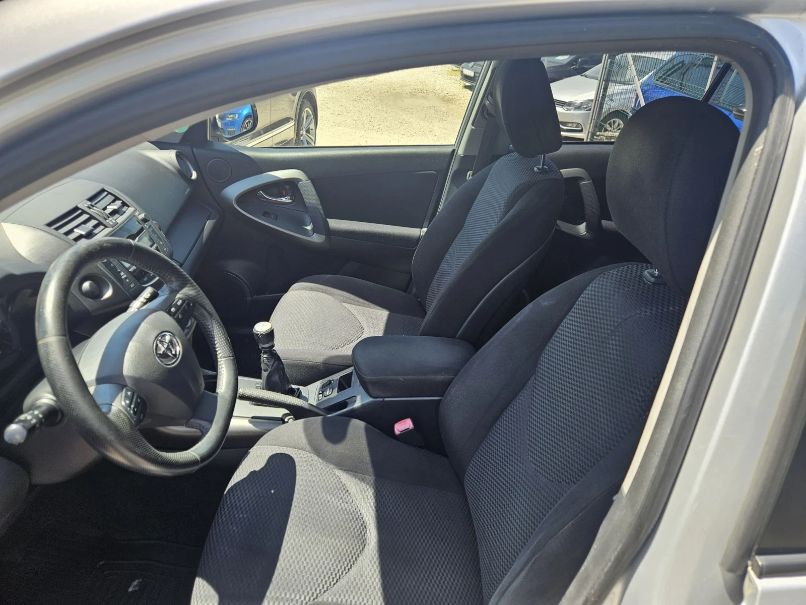 Toyota Rav4 2.0 I  155 k.c. | Mobile.bg � ����������� 8