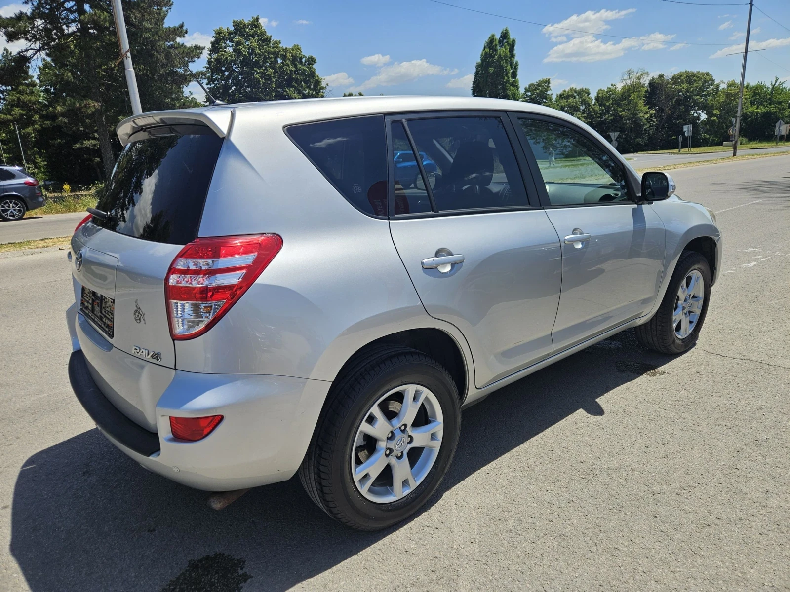 Toyota Rav4 2.0 I  155 k.c. | Mobile.bg � ����������� 4