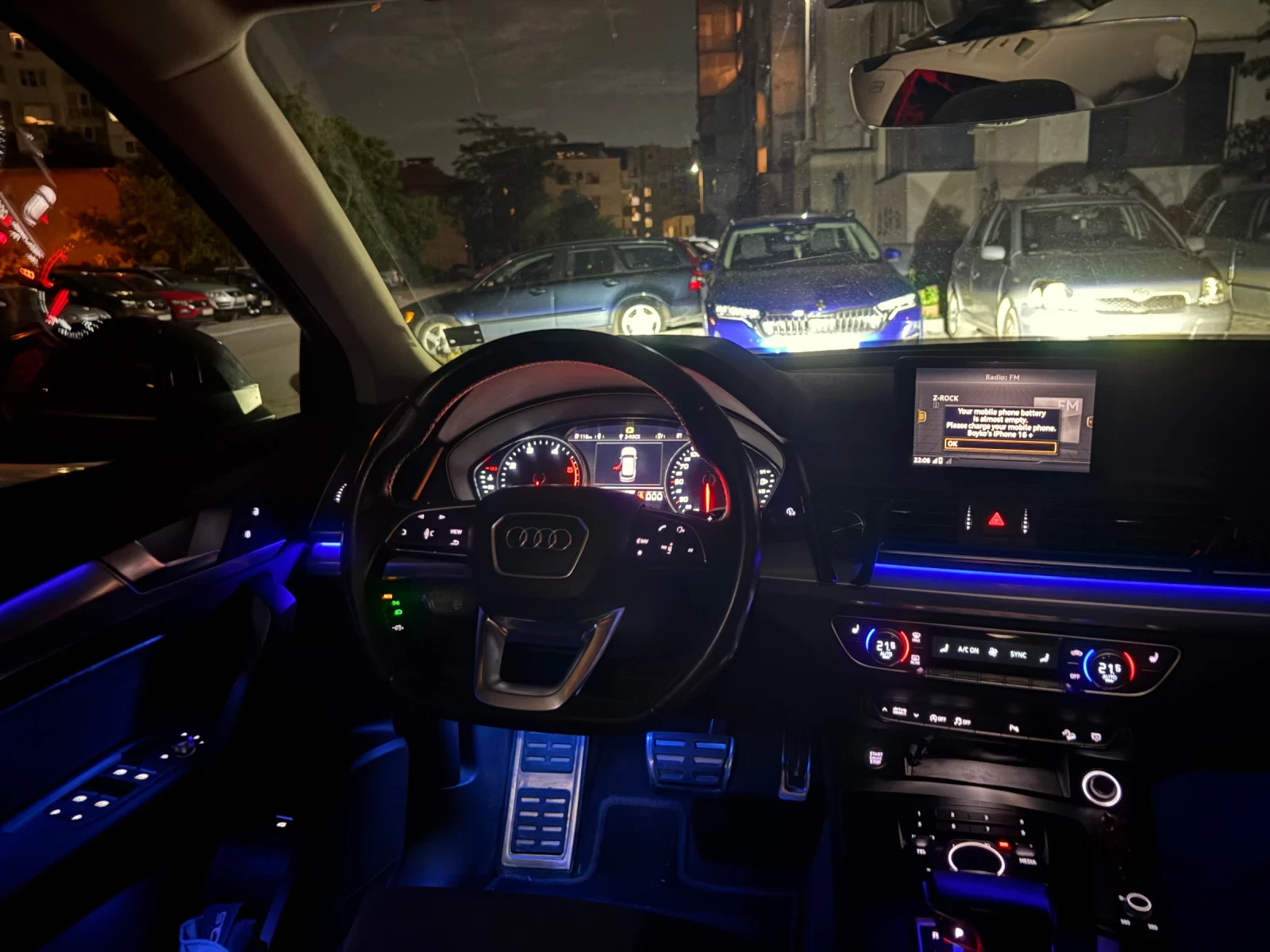 Audi Q5 2.0TDI Sport, снимка 13 - Автомобили и джипове - 55436362