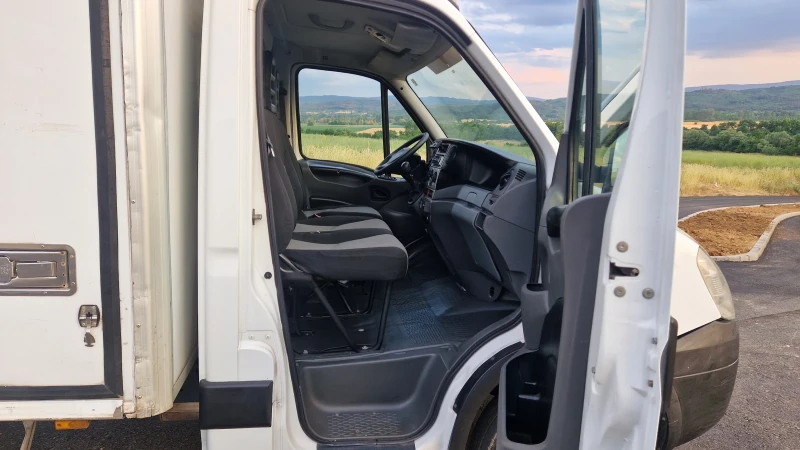 Iveco Daily 2.3  35c14, снимка 12 - Бусове и автобуси - 50667639