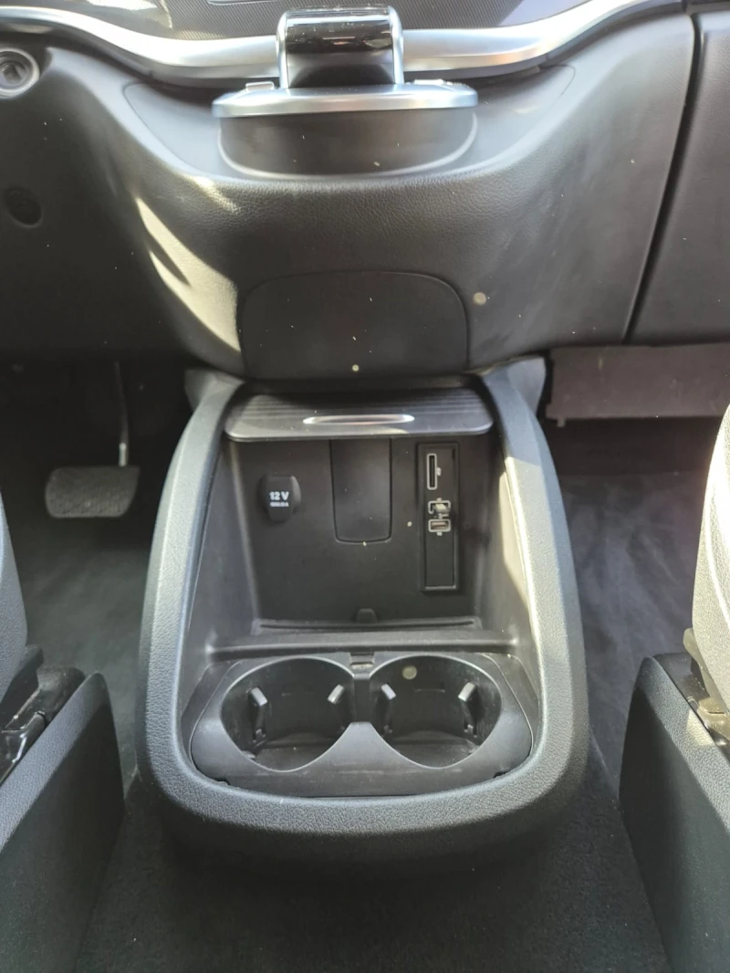 Mercedes-Benz V 250 Kompakt Edition, снимка 6 - Бусове и автобуси - 52683572