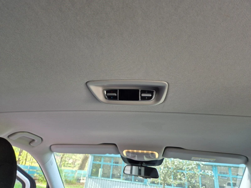 Mercedes-Benz V 250 Kompakt Edition, снимка 7 - Бусове и автобуси - 52683572