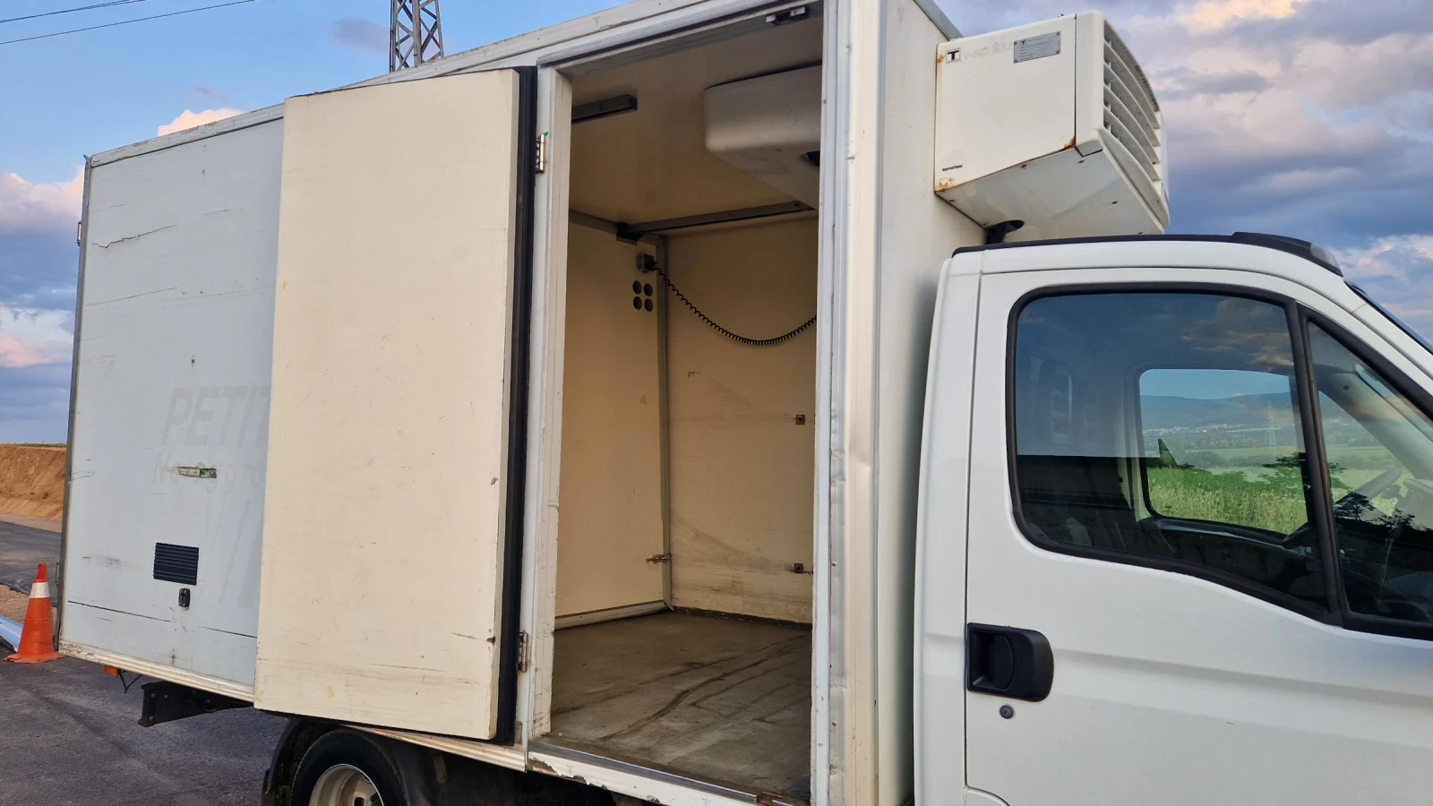Iveco Daily 2.3  35c14 - изображение 10