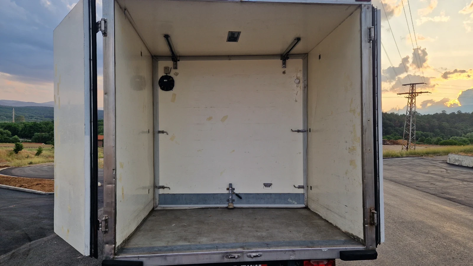 Iveco Daily 2.3  35c14 | Mobile.bg   11