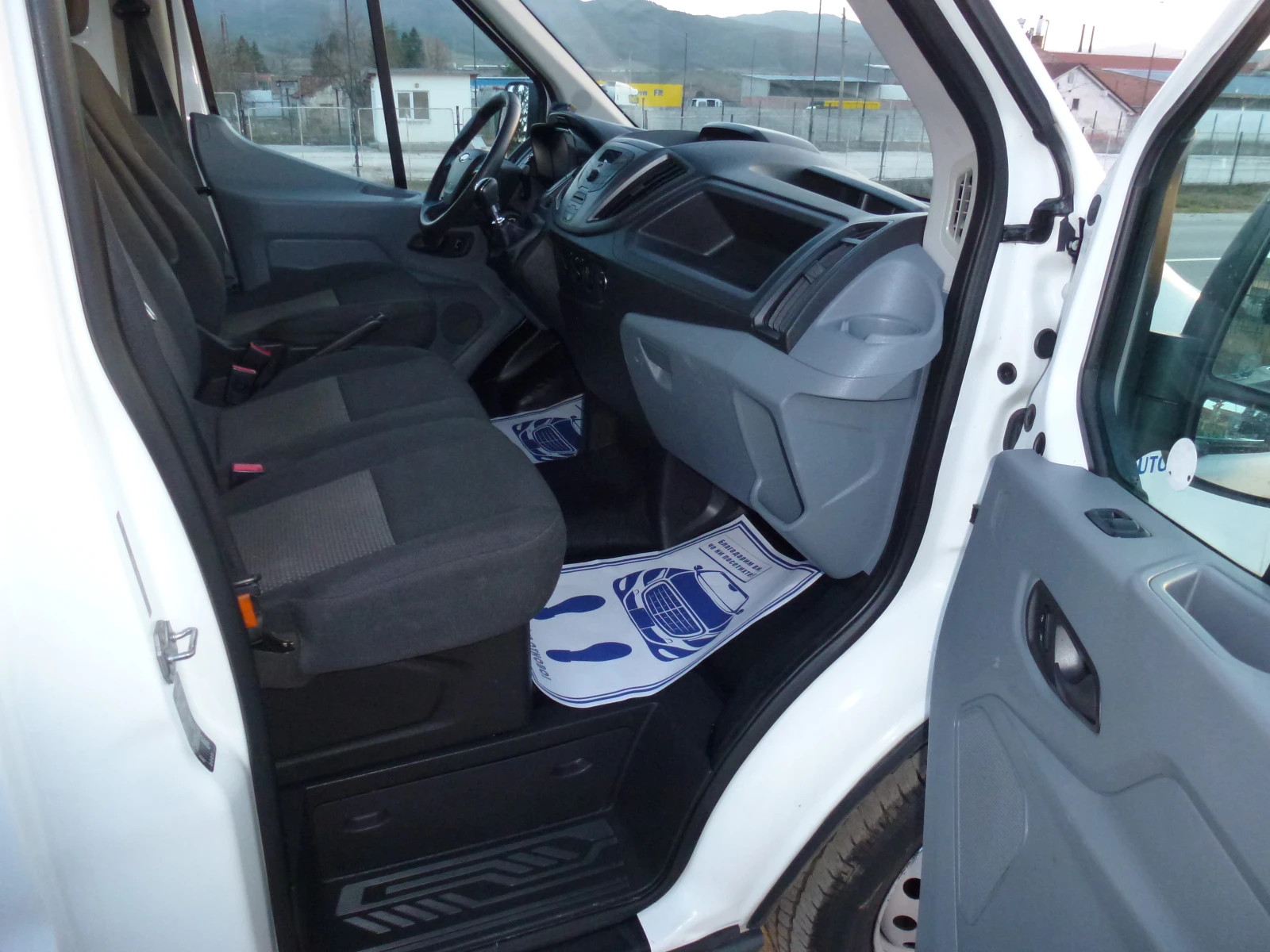 Ford Transit 3.5 �. � ��������� ��� ��������� | Mobile.bg � ����������� 12