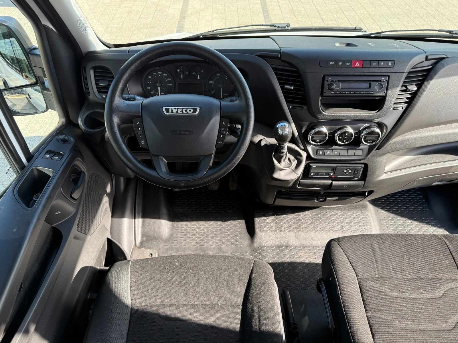 Iveco Daily 35-170 3.0HPI ���������������� XXL 6-������ �����  | Mobile.bg � ����������� 12