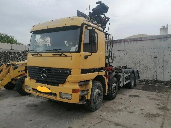 Mercedes-Benz 3243 multilift