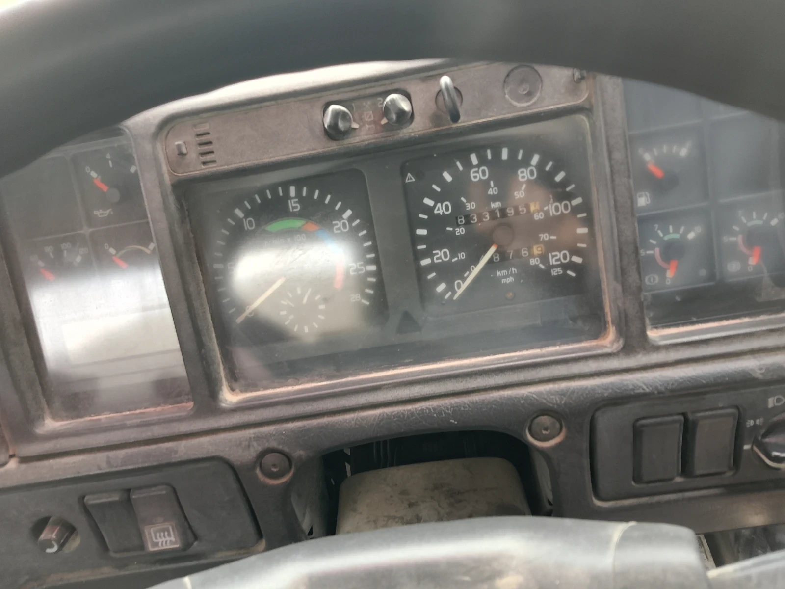 Volvo Fm 340 - изображение 6