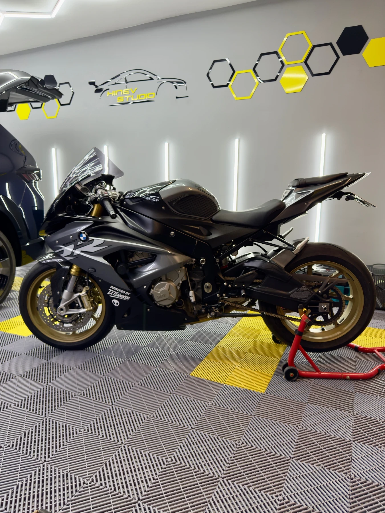 BMW S 1000RR 2017 - изображение 5