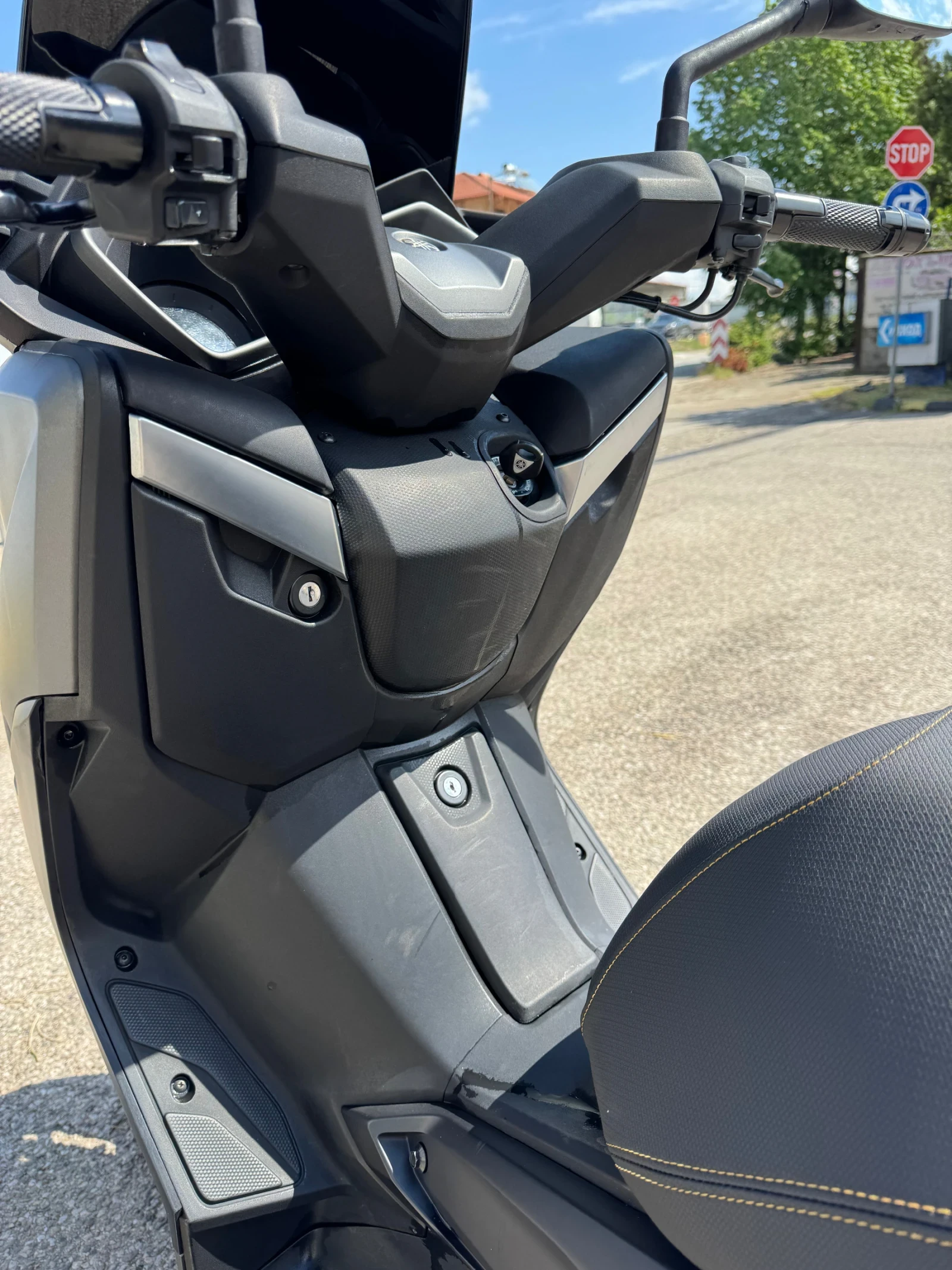 Yamaha X-max 250, снимка 12 - Мотоциклети и мототехника - 54295592