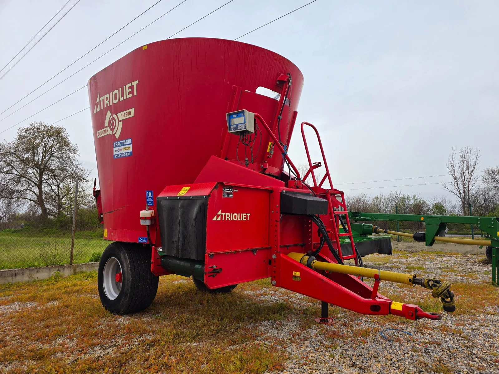    TRIOLIET 12m SOLOMIX | Mobile.bg   11