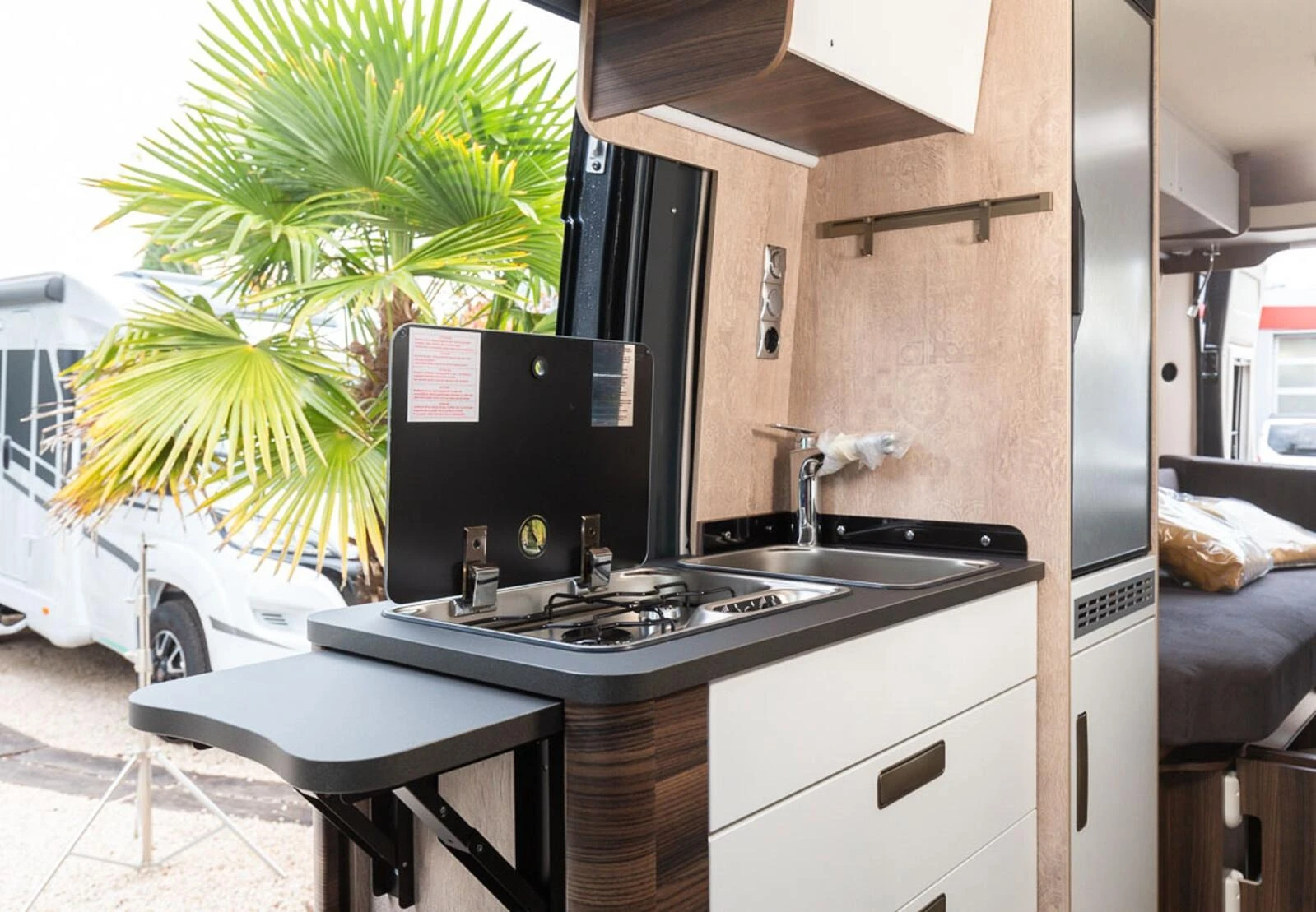 Кемпер Laika ECOVIP-645-BLACK-EDITION* NEW* ERSPARNIS*  - изображение 9