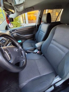 Toyota Avensis, снимка 9