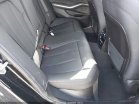 BMW 330 XDRIVE* KEYLESS* ПОДГРЕВИ* PANO* , снимка 10