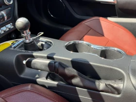 Ford Mustang 2.3 Eco-Boost MANUAL, снимка 13