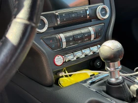 Ford Mustang 2.3 Eco-Boost MANUAL, снимка 10