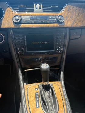 Mercedes-Benz CLS 320 KEYLESS/PARKTRONIK/4-зонов, снимка 7