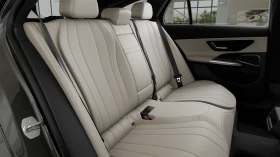 Mercedes-Benz E 220 d 4MATIC T, снимка 10